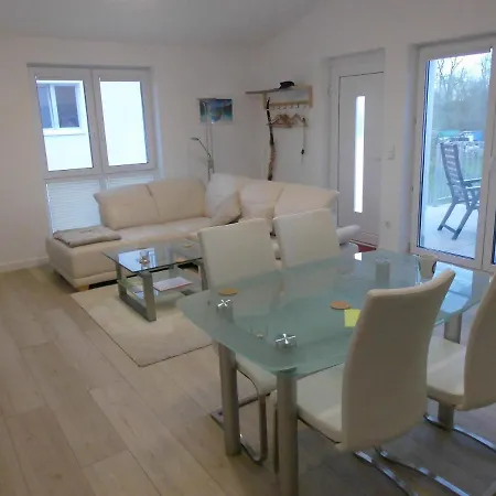 2-zimmerwohnung Mit Balkon * Ludwigsfelde