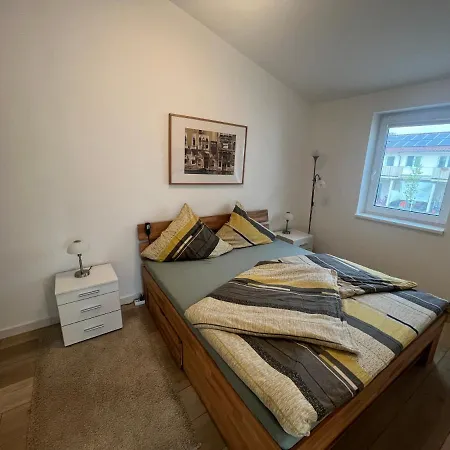 2-zimmerwohnung Mit Balkon *