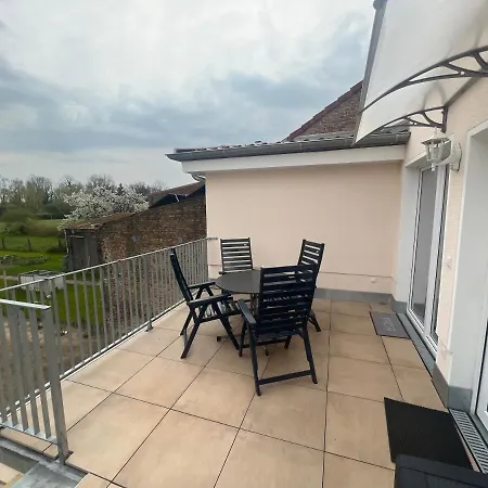 2-zimmerwohnung Mit Balkon * Ludwigsfelde